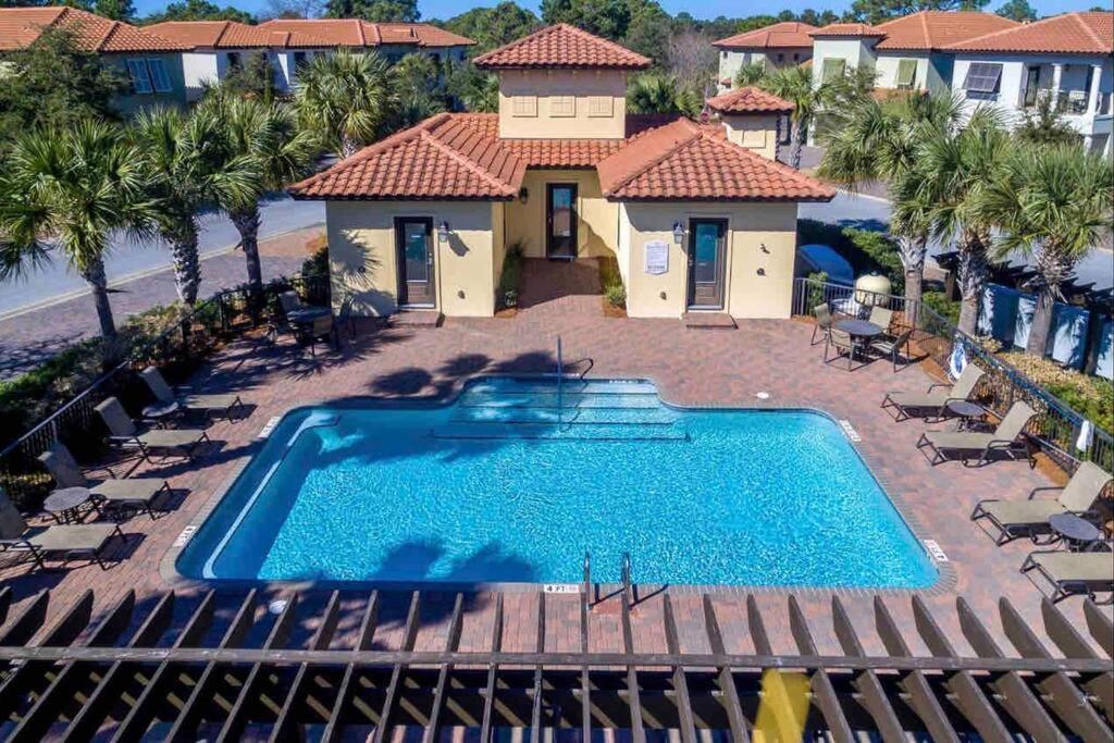 4 Bedroom House On The Golf Course With 2 Golf Carts! Destin Exterior photo